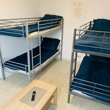 Hostel Cataleya Люблин Экстерьер фото
