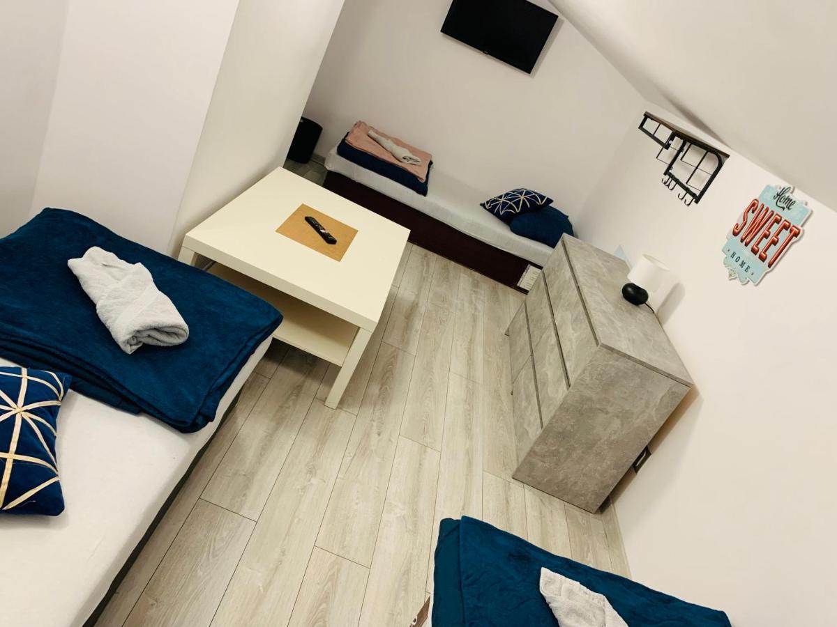 Hostel Cataleya Люблин Экстерьер фото