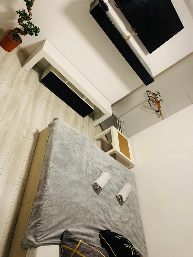 Hostel Cataleya Люблин Экстерьер фото