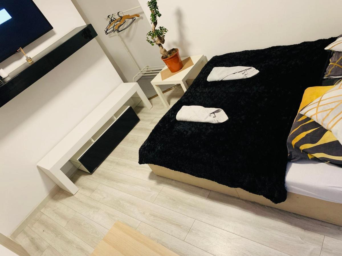 Hostel Cataleya Люблин Экстерьер фото